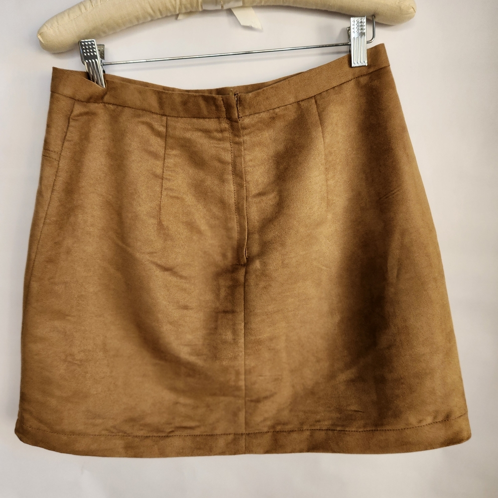 H&M Tan Mini Skirt - Picture 2 of 6